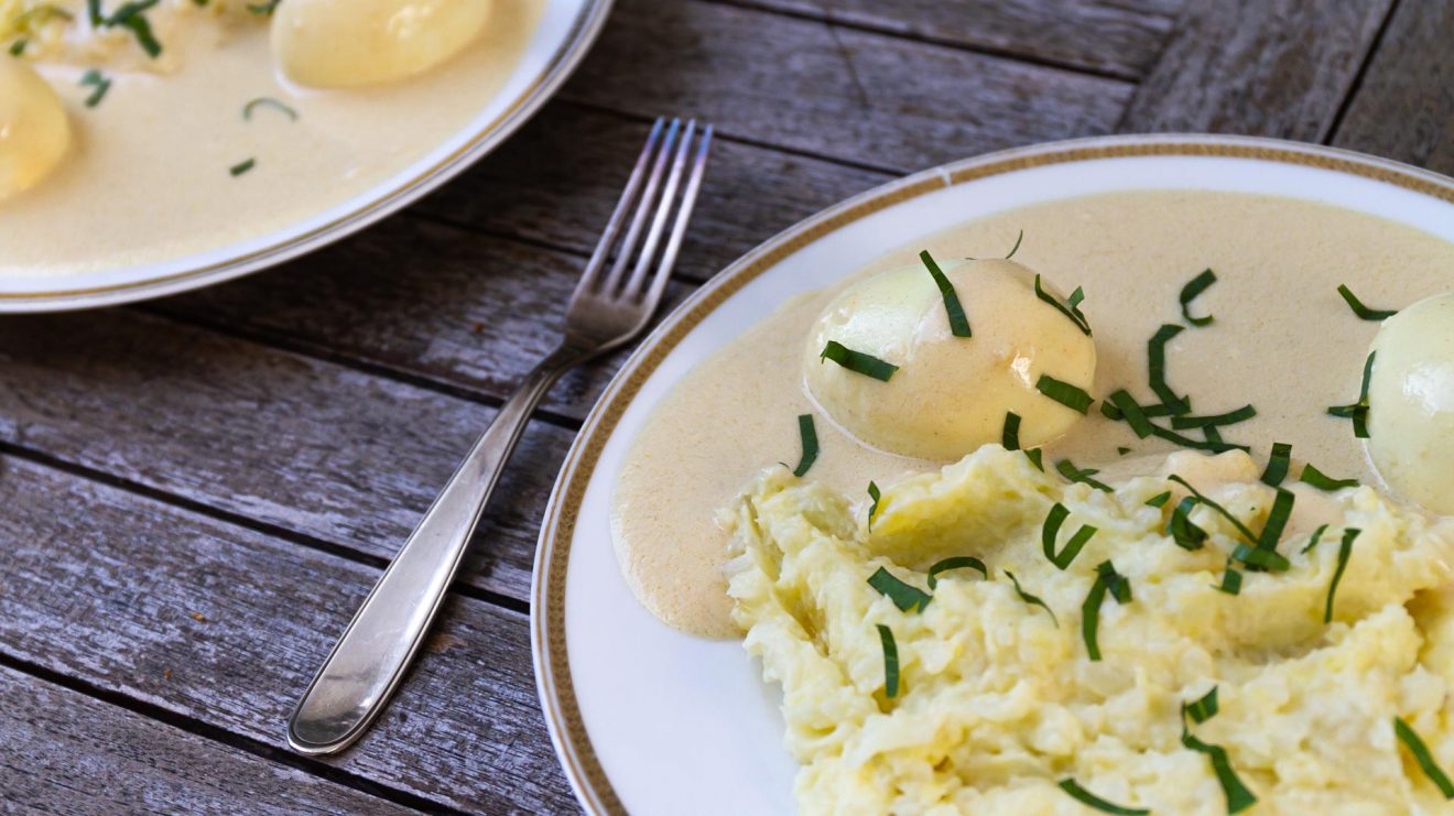 Blumenkohl-Kartoffel-Püree mit Eiern in Senfsauce – VEG e.V.